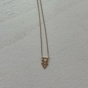 Gold layering necklace